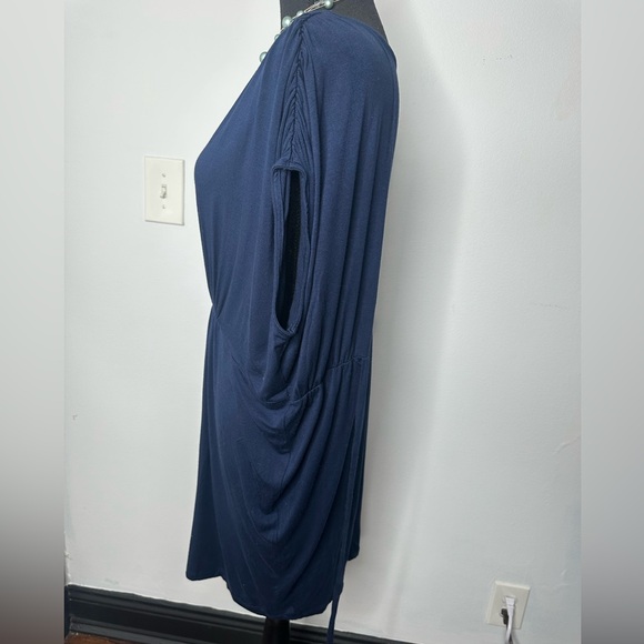 Soprano Elegant Navy Blue Women's Dress - Picture 4 of 5